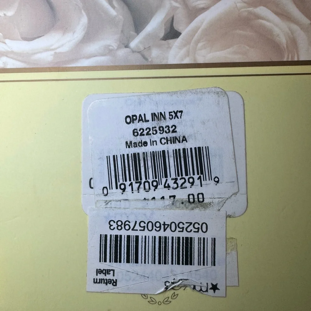 NWT Lenox Opal Innocence Ivory Picture Frame.